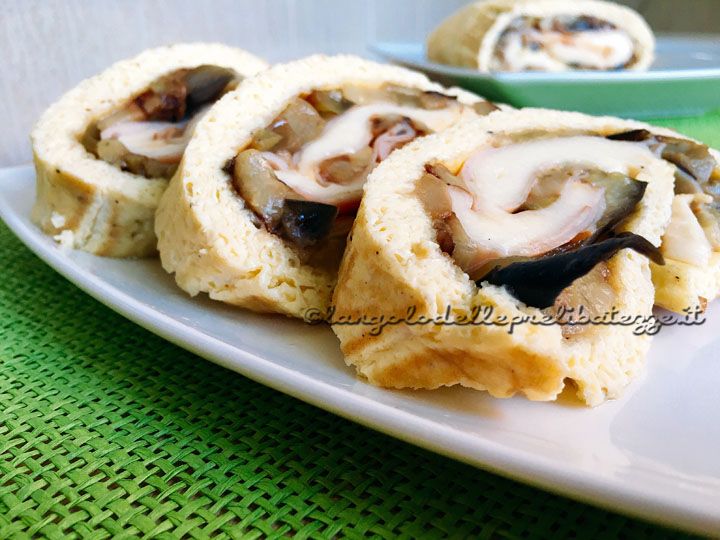 rotolo di frittata farcito