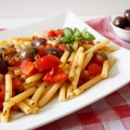 cataneselle alle olive e pomodorini