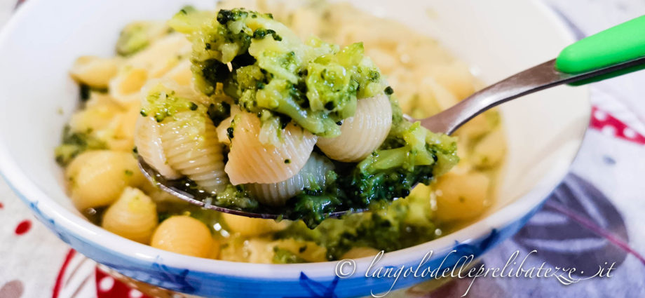pasta-con-broccoli-siciliani