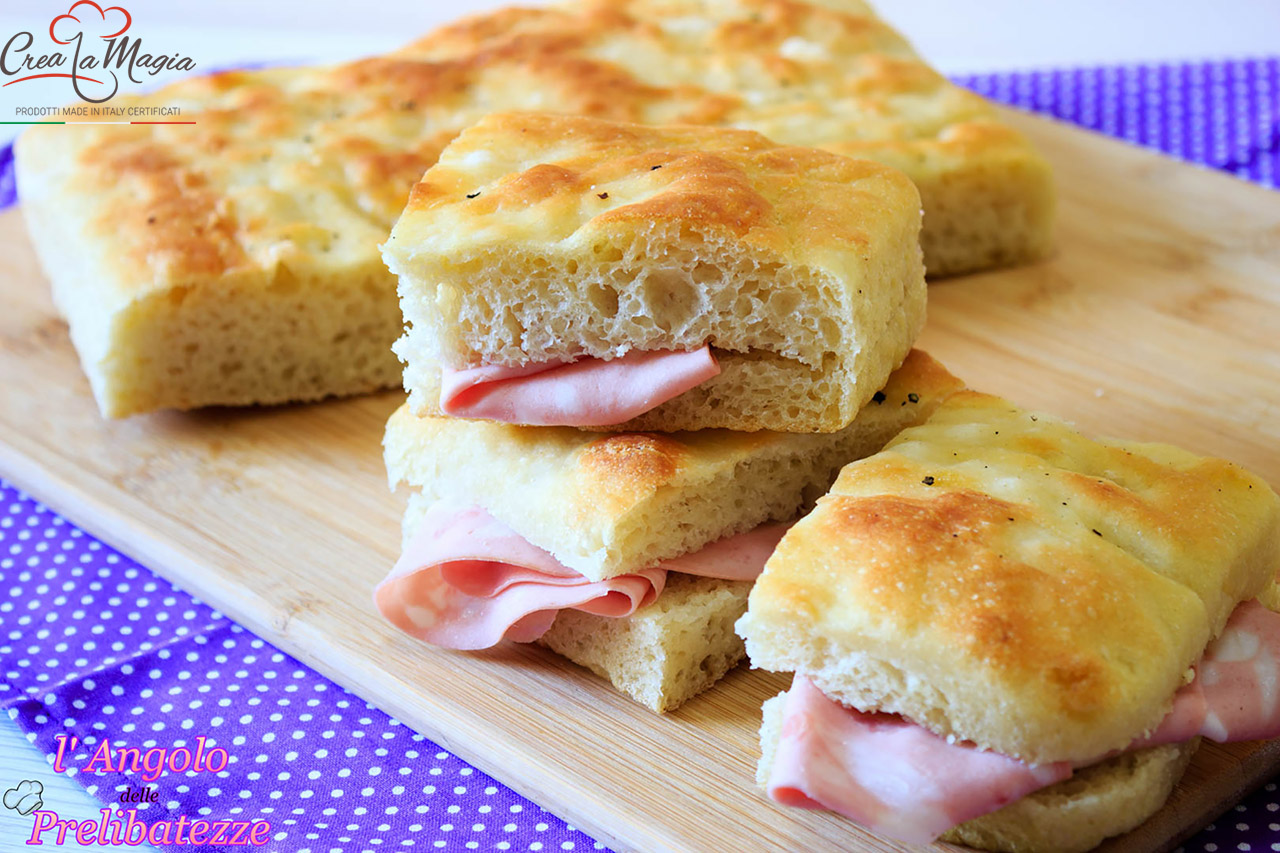 focaccia alta, sale e pepe