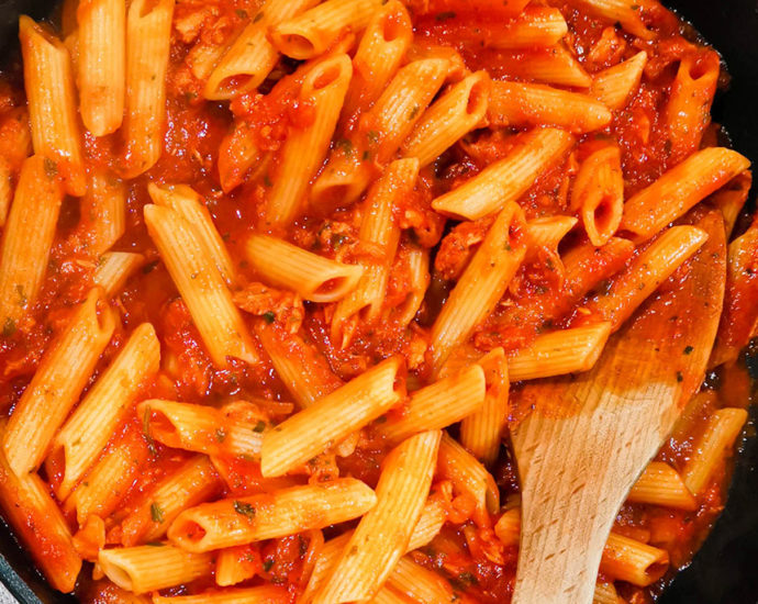 pasta-al-tonno-rossa