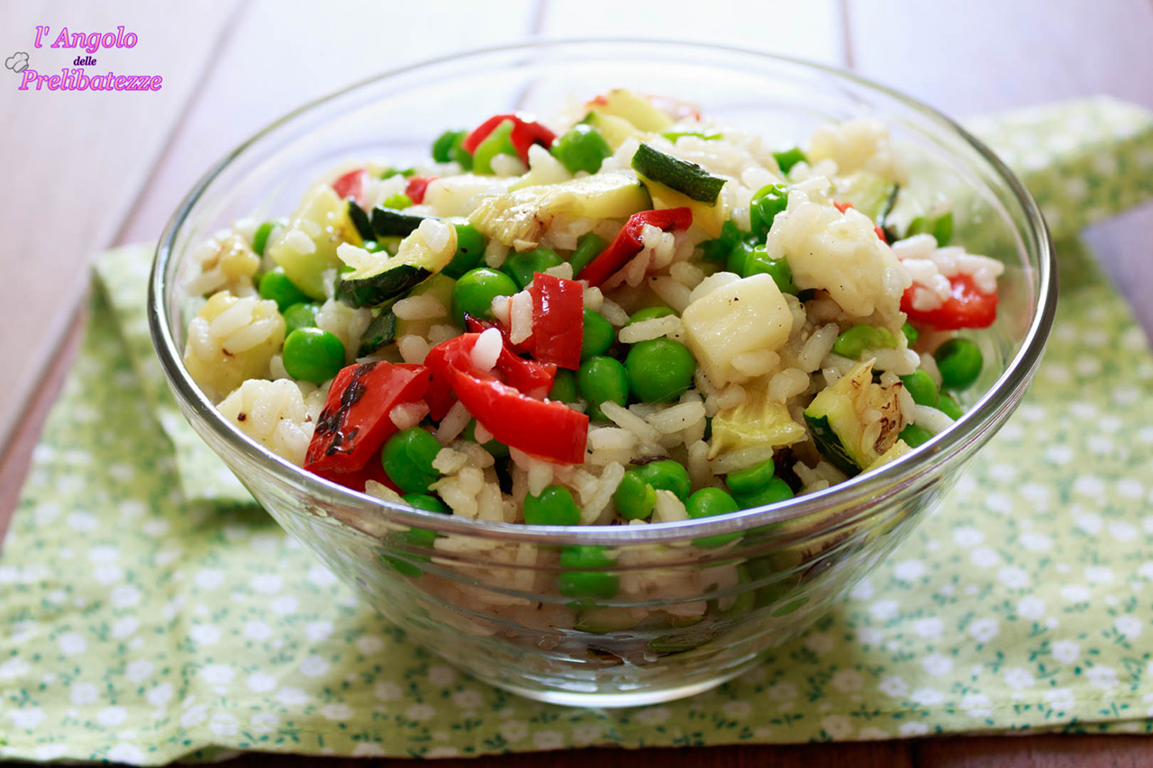 riso-freddo-con-verdure-grigliate-e-formaggio-dolce