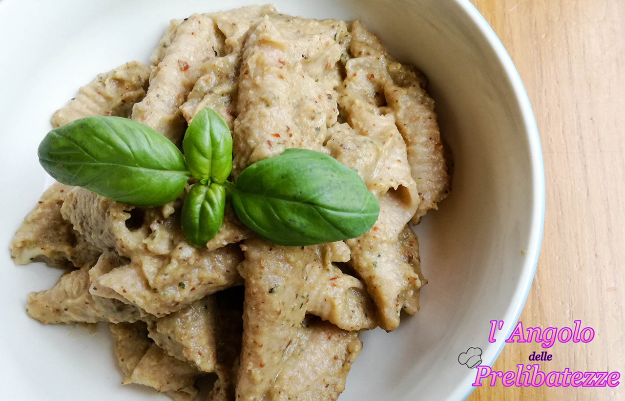garganelli-integrali-con-pesto-di-melanzana