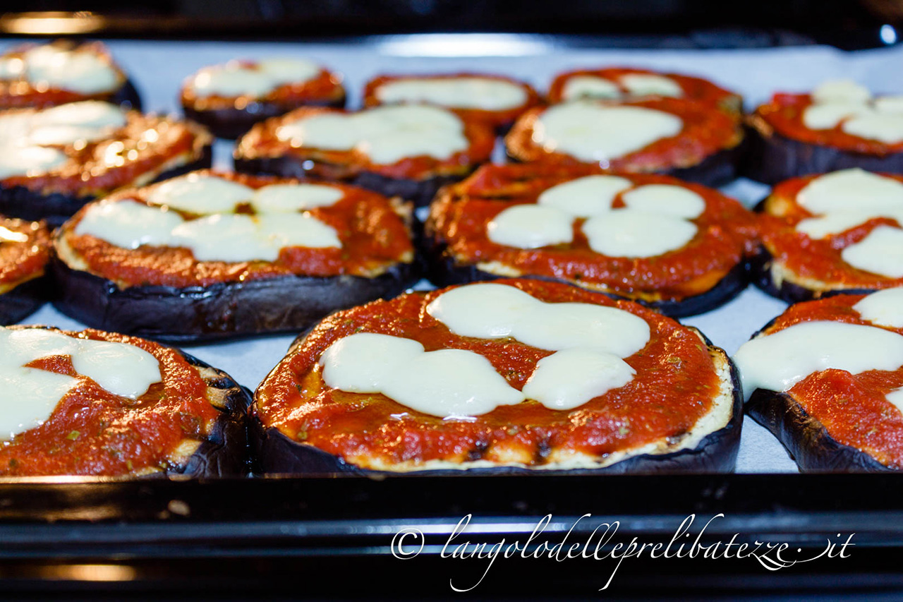 pizzette-tutte-vegetariane-di-melanzane